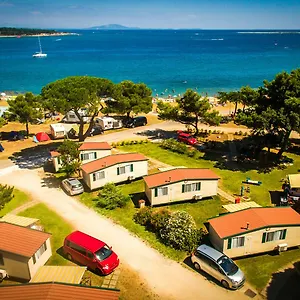 2* Vakantiepark Arena Mobile Homes