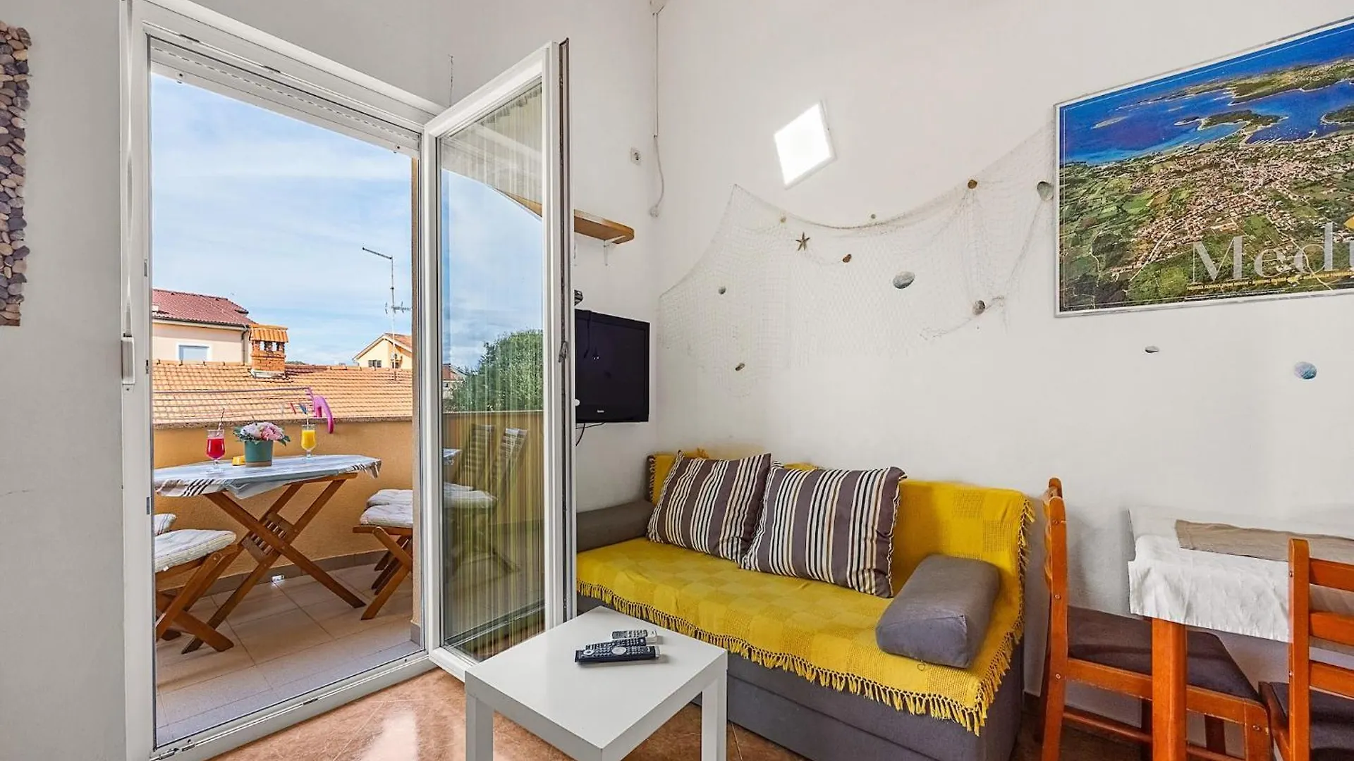 Studio With Sea View From Balcony Medulin