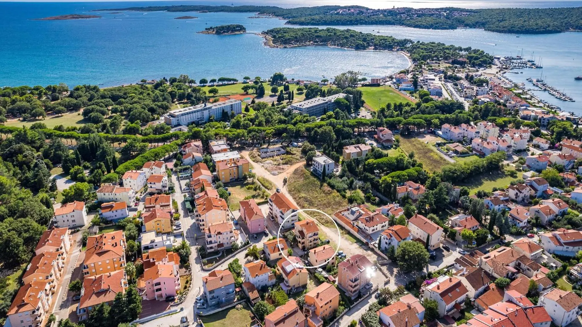 Apartment Studio With Sea View From Balcony Medulin Croatia